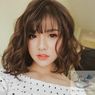 Kiểu tóc uốn xoăn nhẹ Hàn Quốc